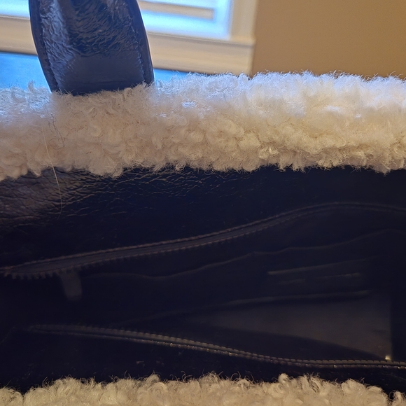 Black and Cream Women´s Bag